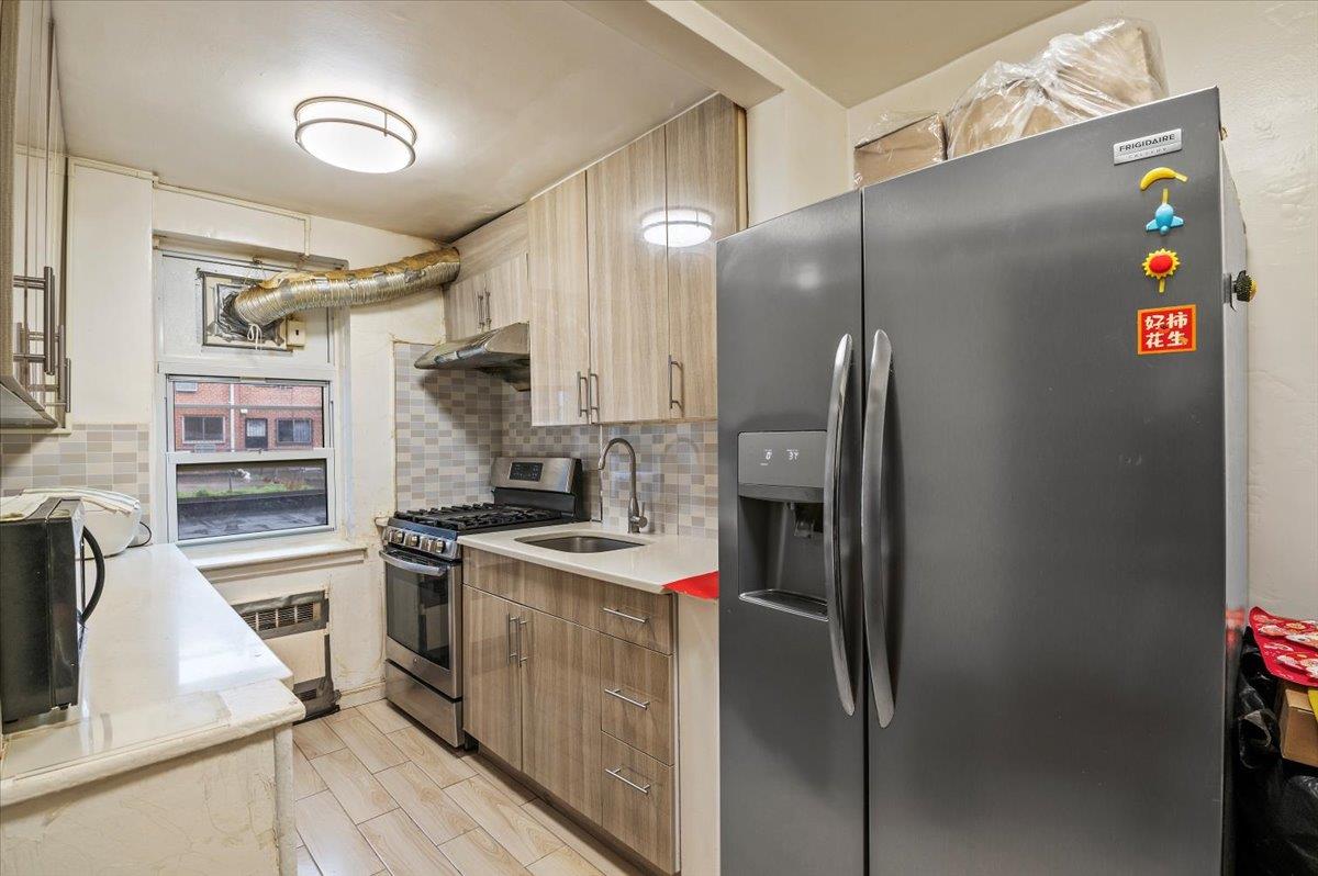 144-44 41st Ave #1M, Flushing, New York image 7