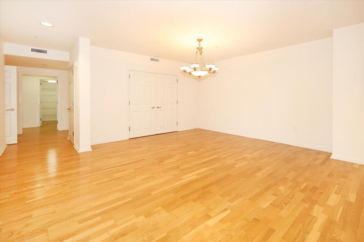 100 Harbor View Drive #335, Port Washington, New York image 7