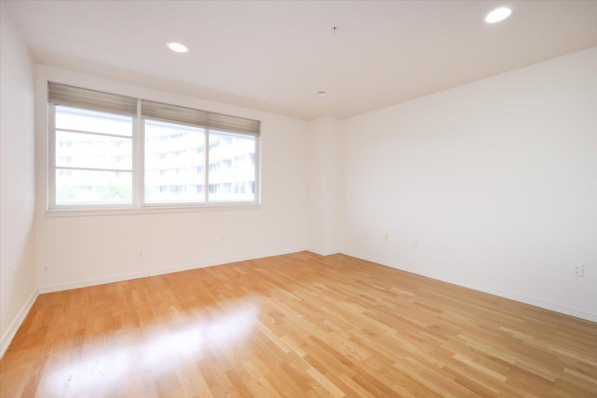 100 Harbor View Drive #335, Port Washington, New York image 9