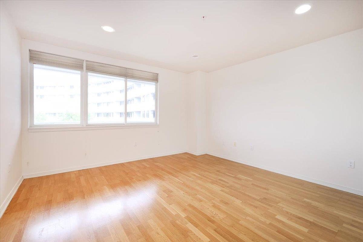 100 Harbor View Drive #335, Port Washington, New York image 10