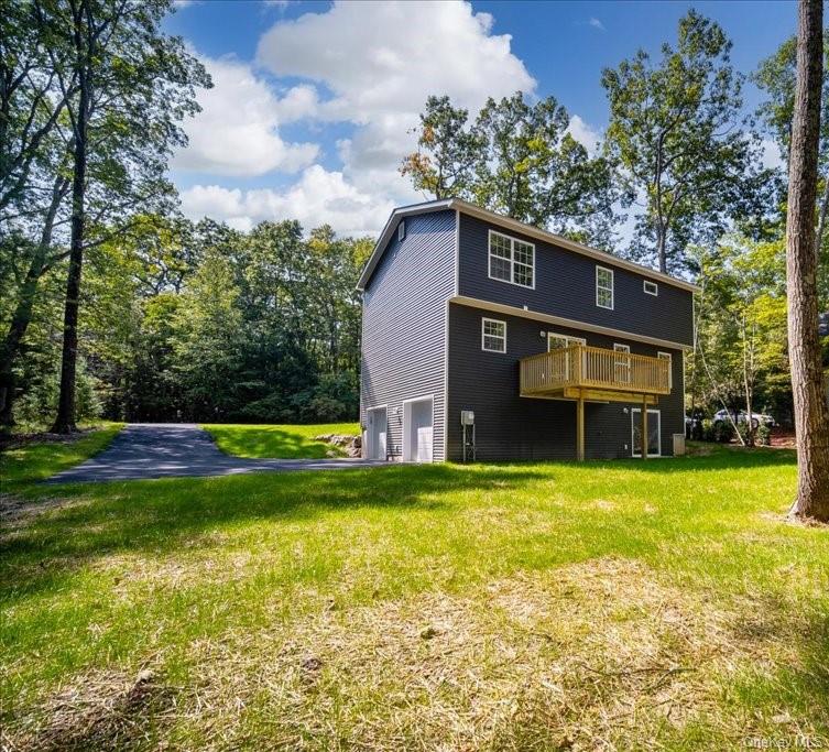 Photo of 17 Mountain Top Road, Mountain Dale, NY 12763 (MLS # 1044500)