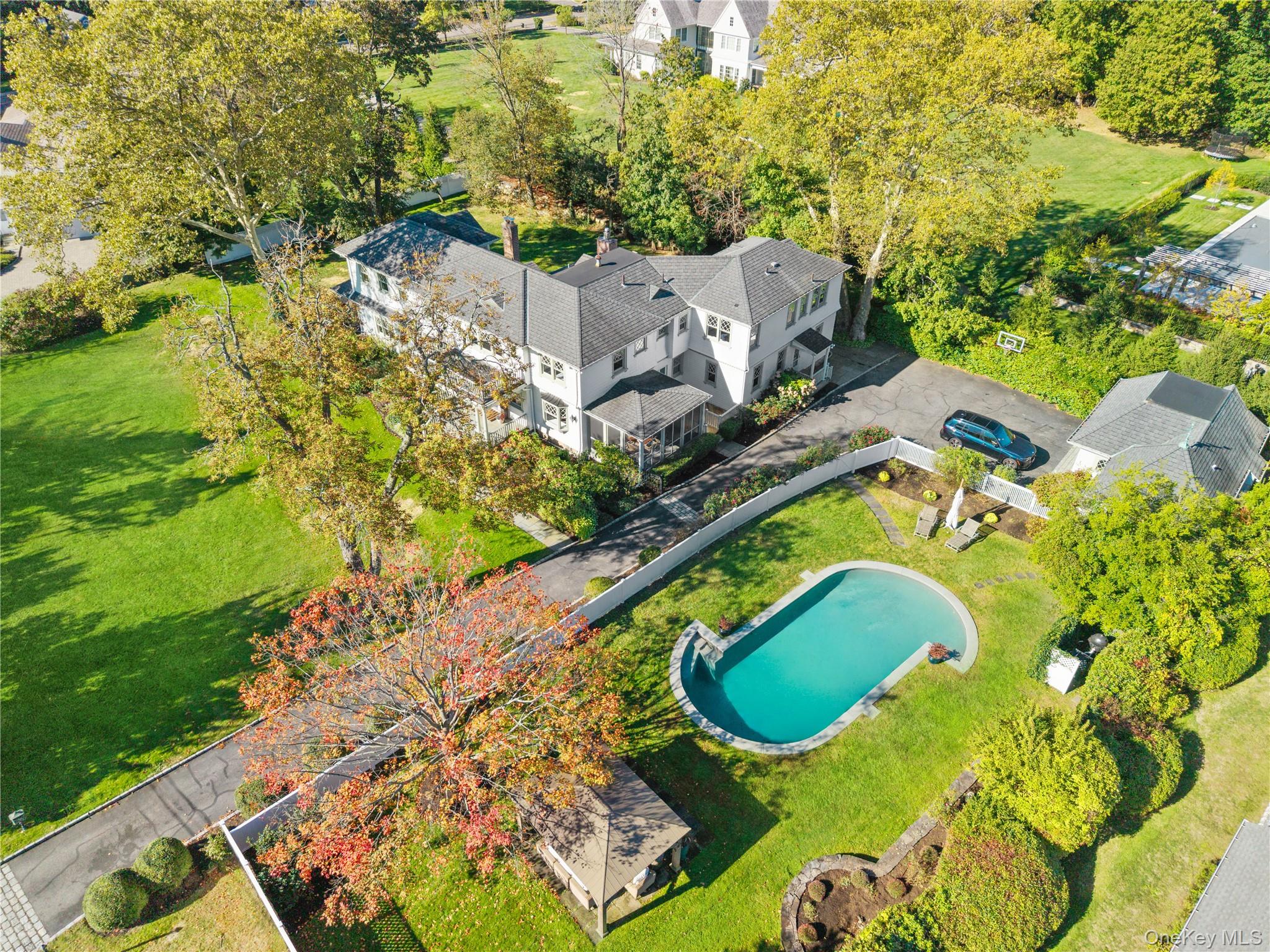 915 Skibo Lane