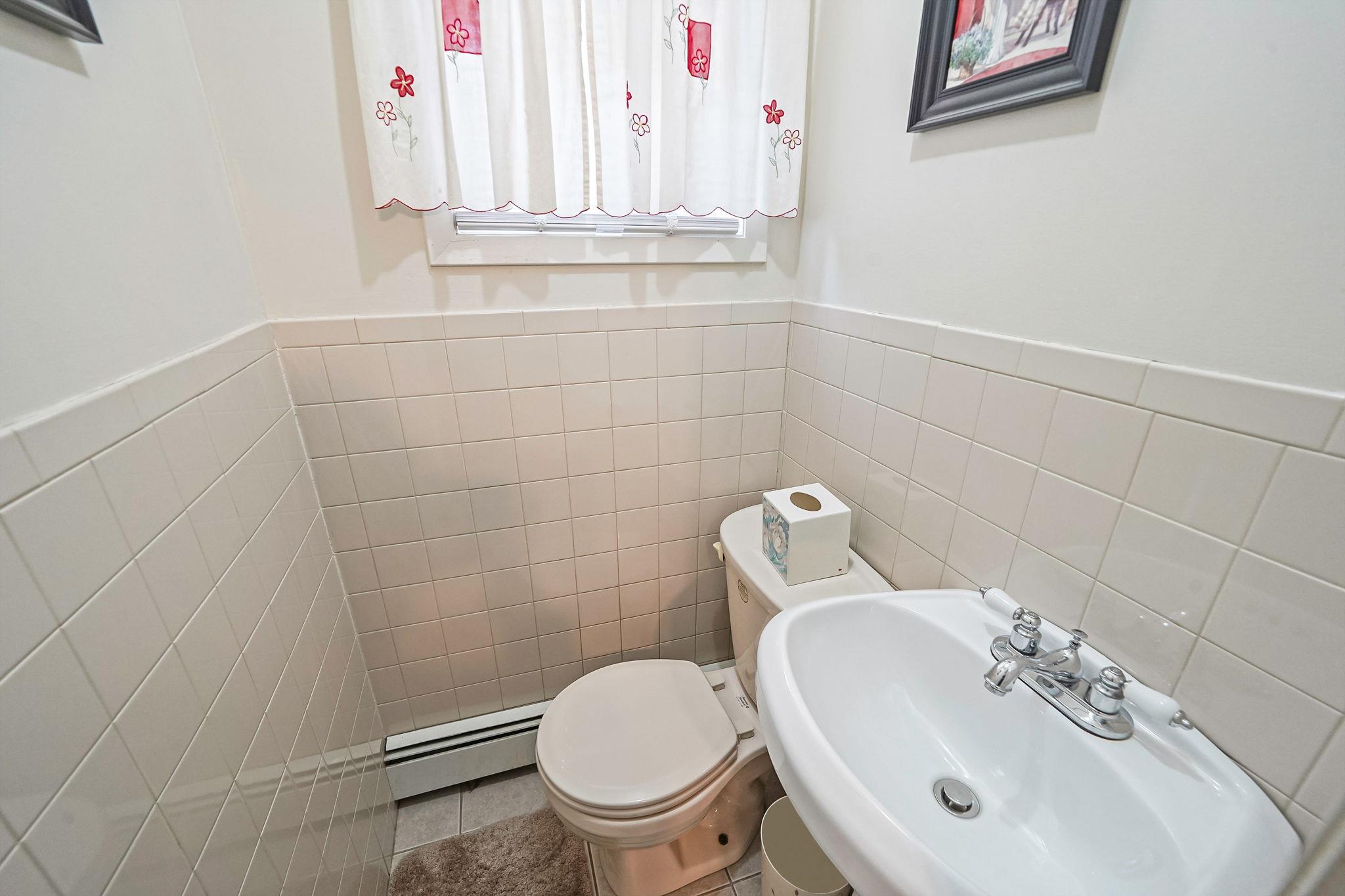 54 Williams Avenue, Amityville, New York image 20