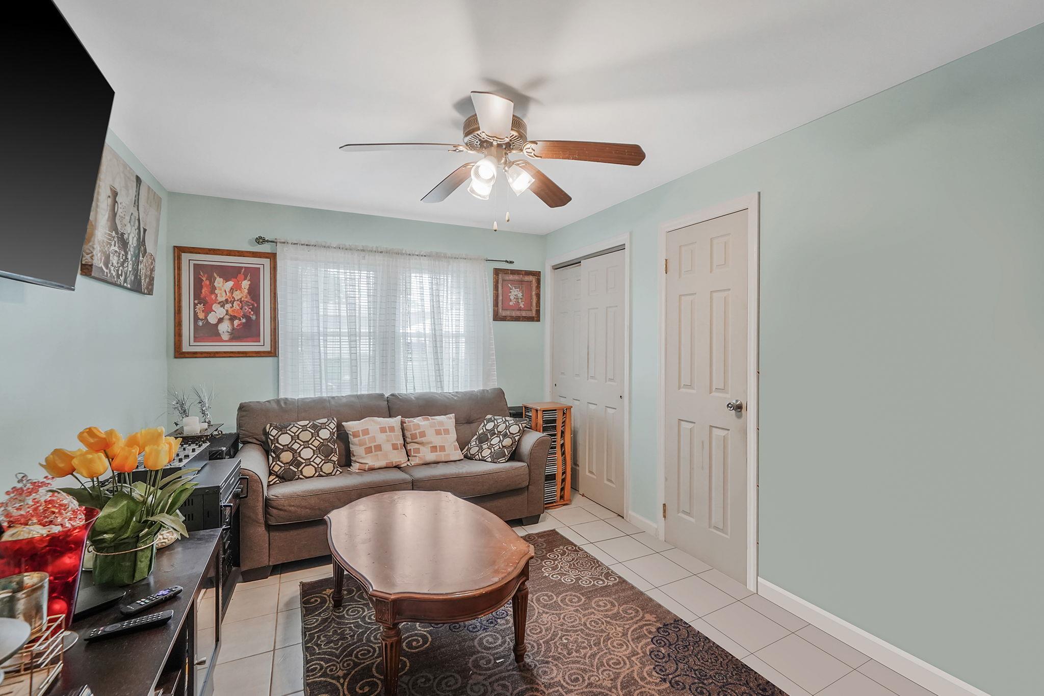54 Williams Avenue, Amityville, New York image 7