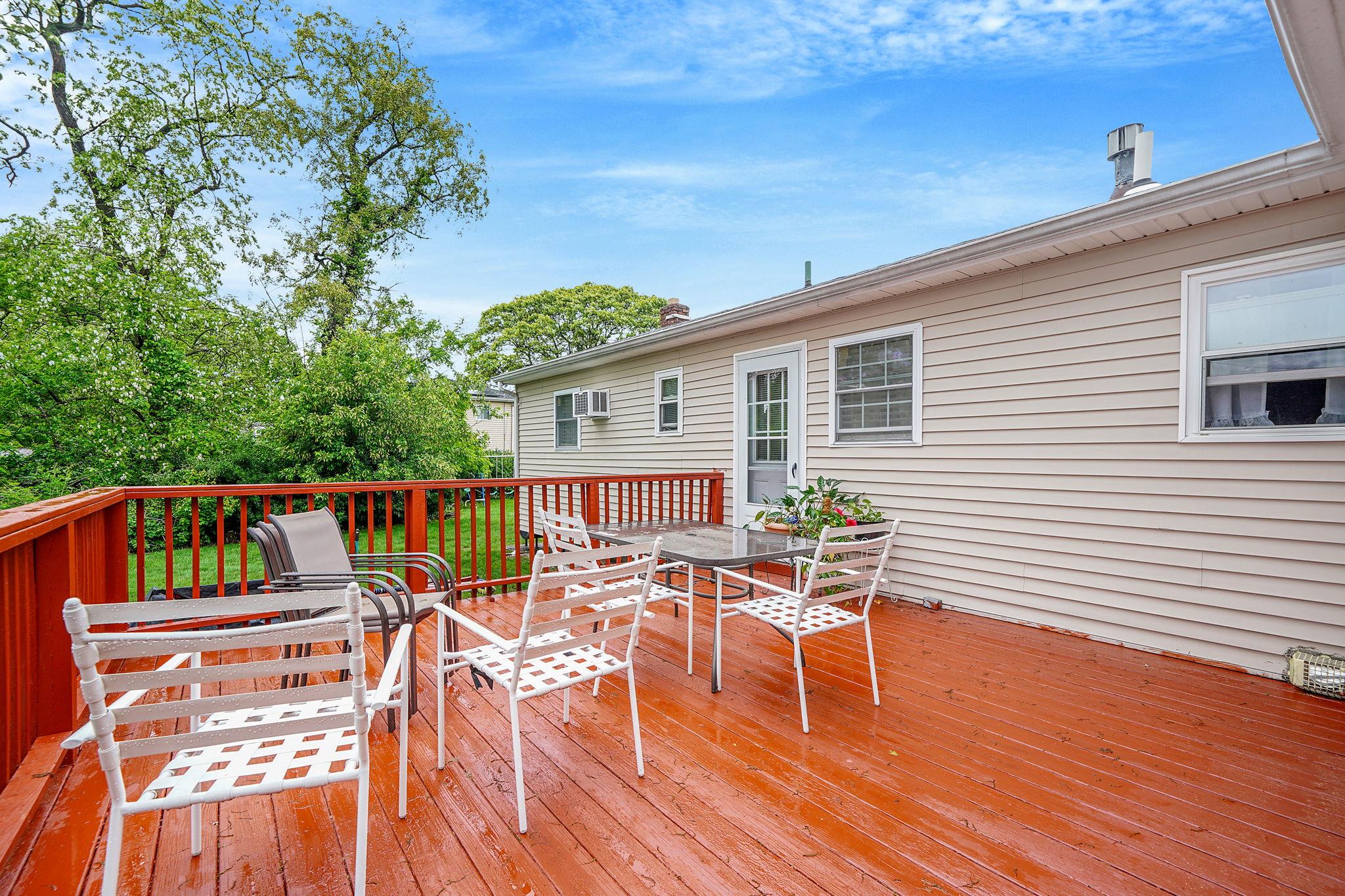 54 Williams Avenue, Amityville, New York image 27