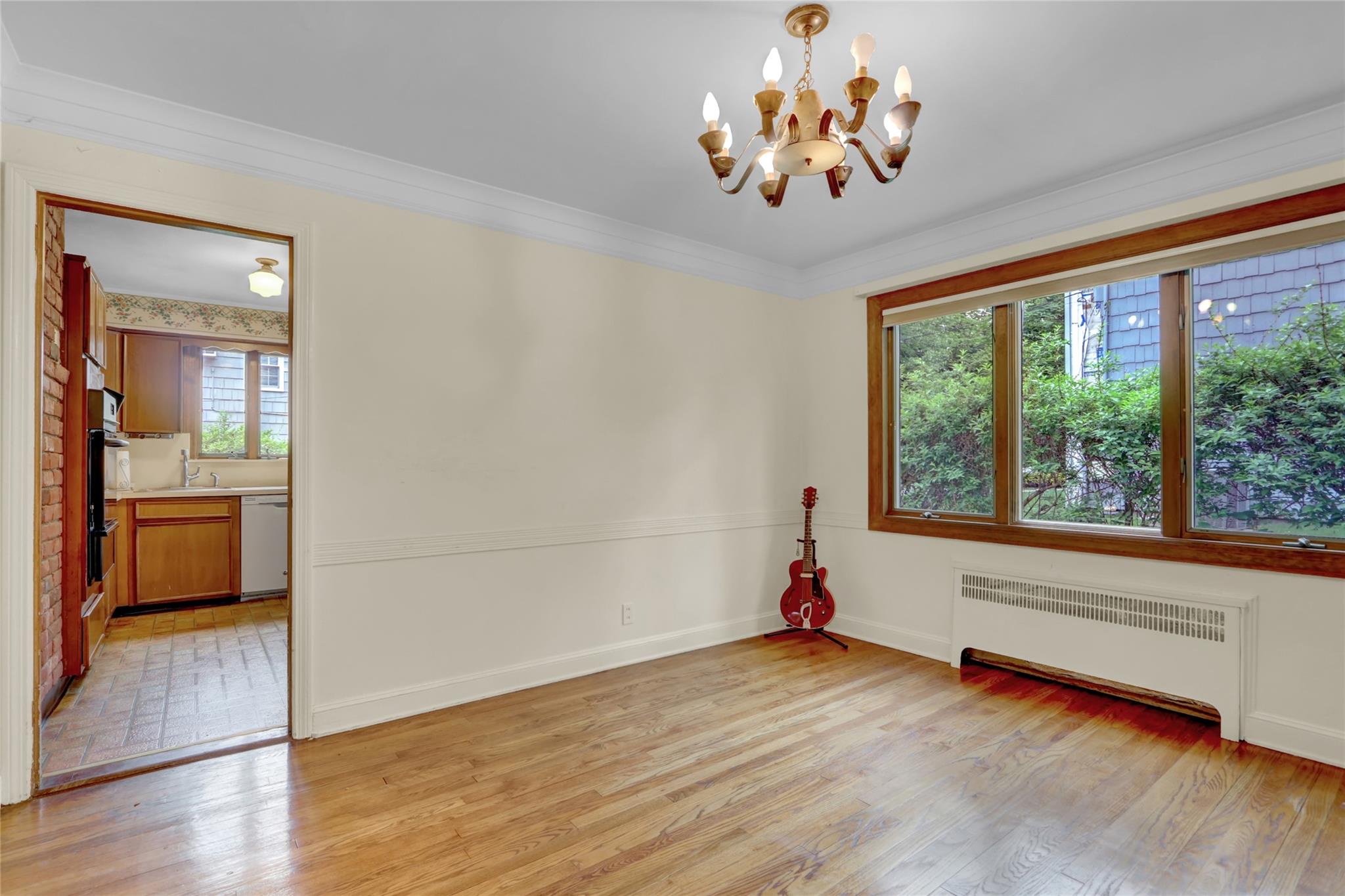12 Lowell Road, Port Washington, New York image 10