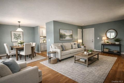 Condo For Sale - 326 Concord Lane<br/> Middletown, NY 10940