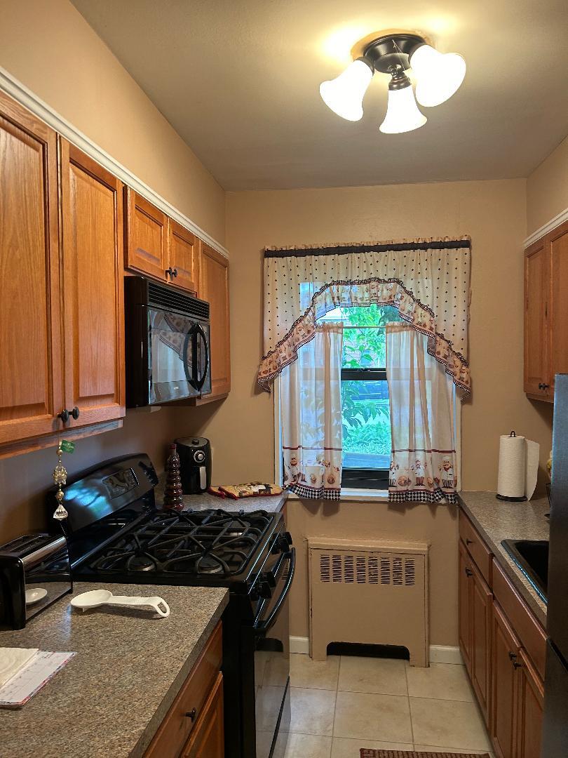 199-58 21st Avenue #1-165, Whitestone, New York image 18