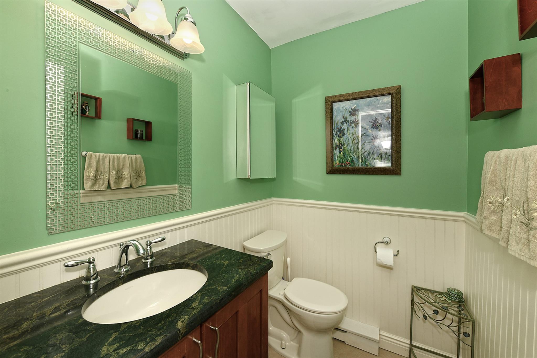 55 Cross Bow Lane, Commack, New York image 9