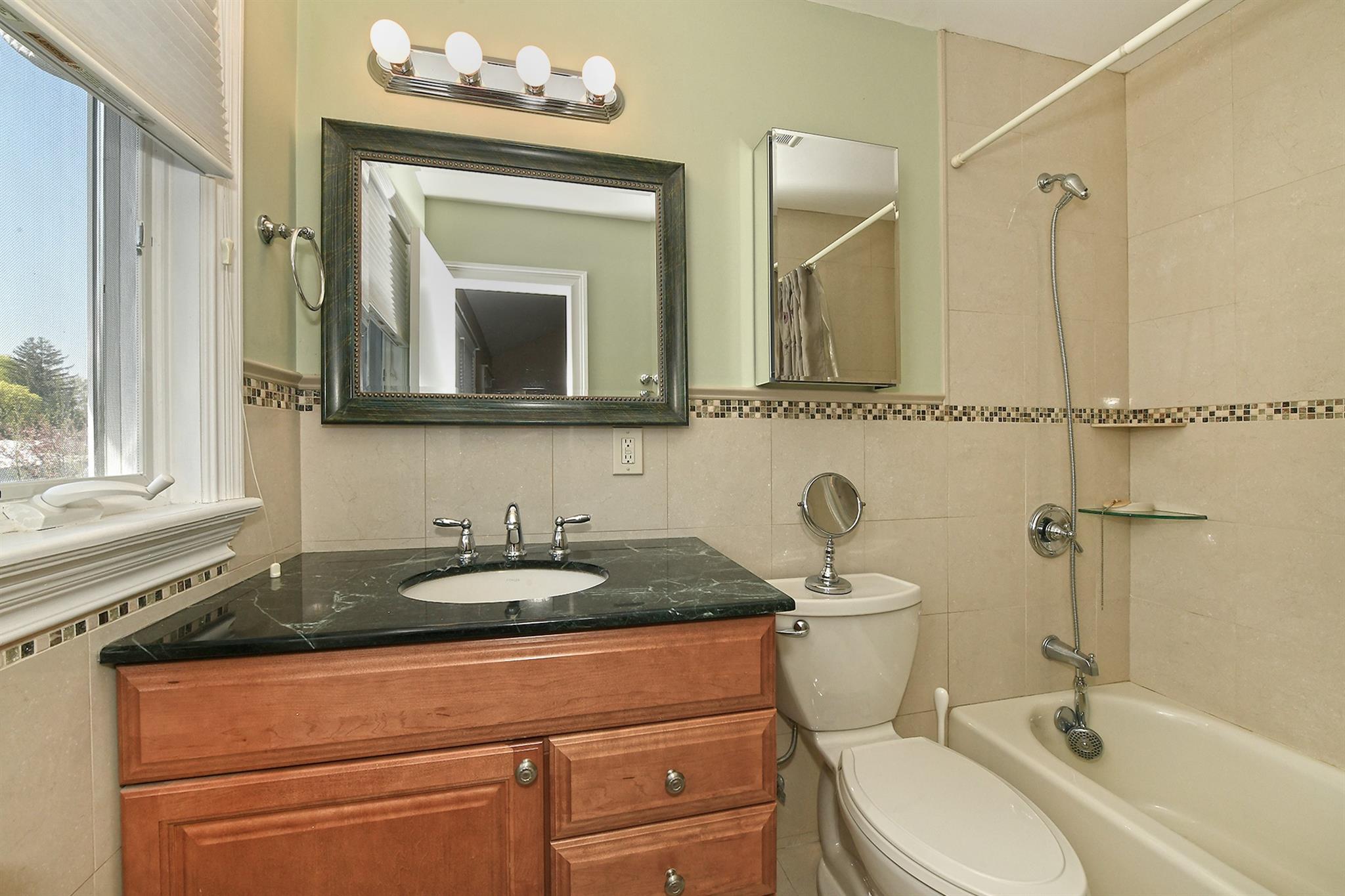 55 Cross Bow Lane, Commack, New York image 16