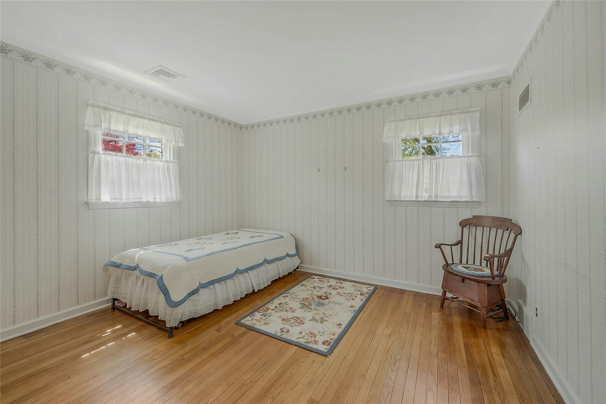 21 Dairy Farm Road, Stony Brook, New York image 17