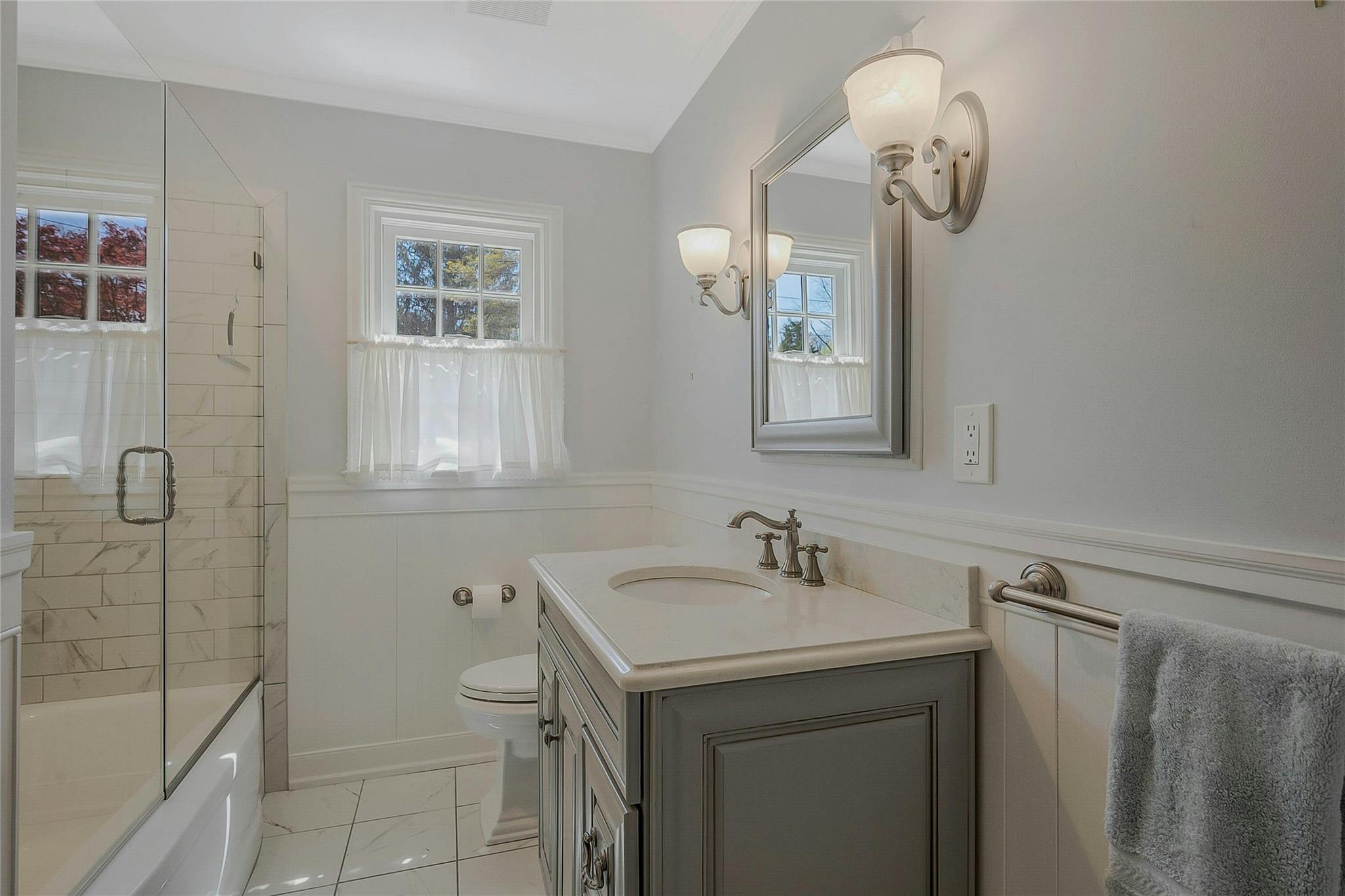 21 Dairy Farm Road, Stony Brook, New York image 18