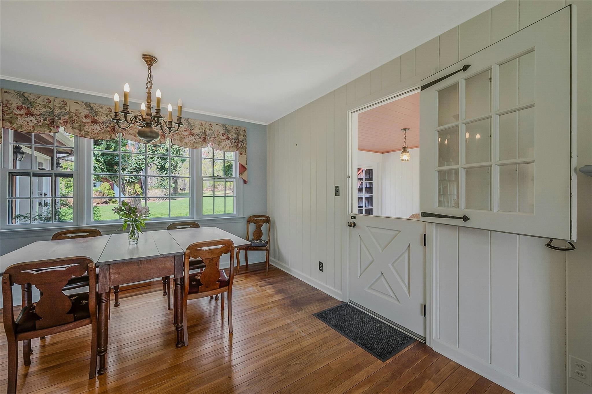 21 Dairy Farm Road, Stony Brook, New York image 7
