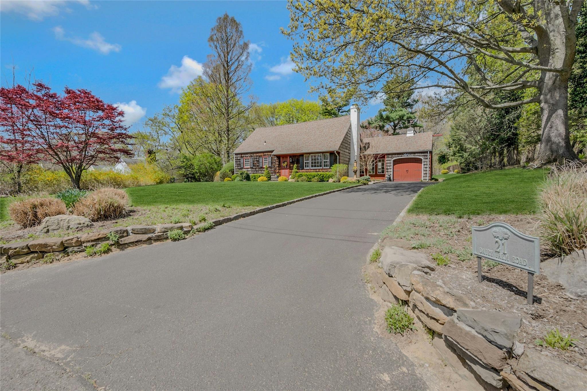 21 Dairy Farm Road, Stony Brook, New York image 3