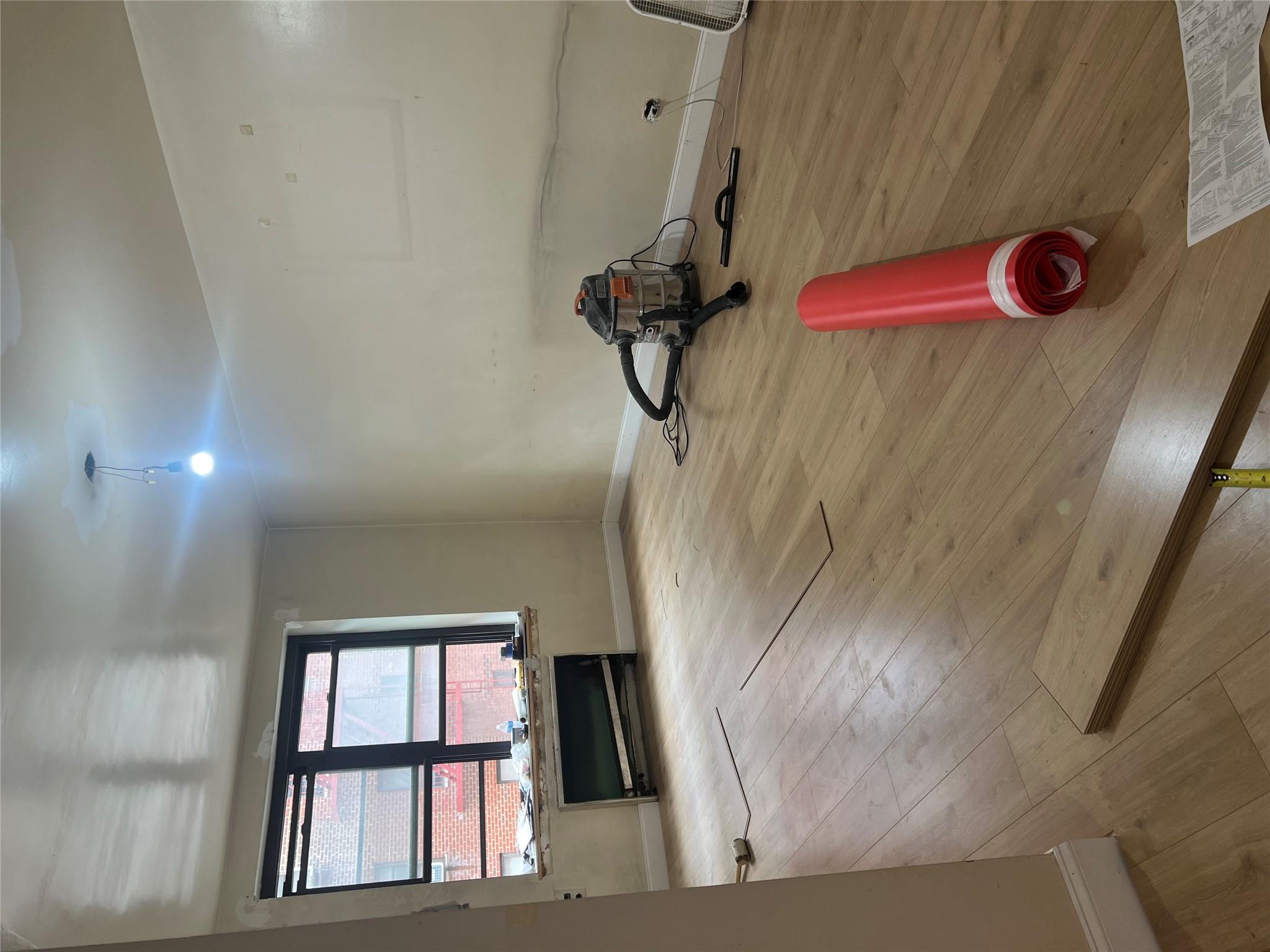 32-22 89 St 204