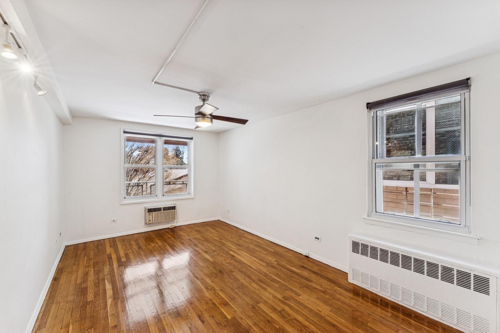 241-20 Northern Boulevard #2B, Little Neck, New York image 14