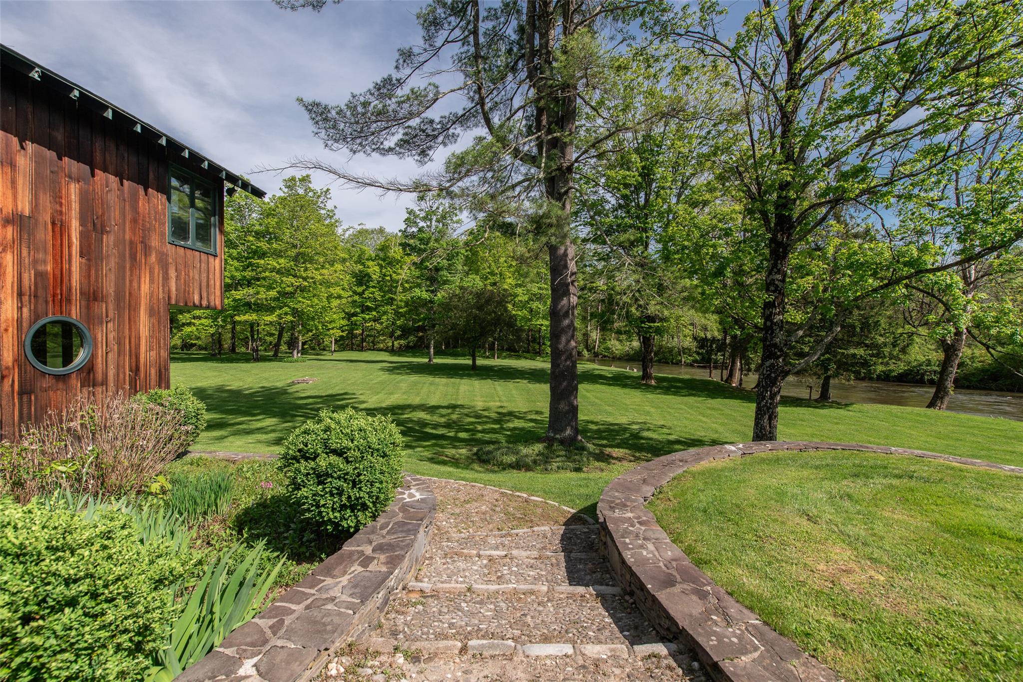 10 May Knoll, Dover Plains, New York image 34