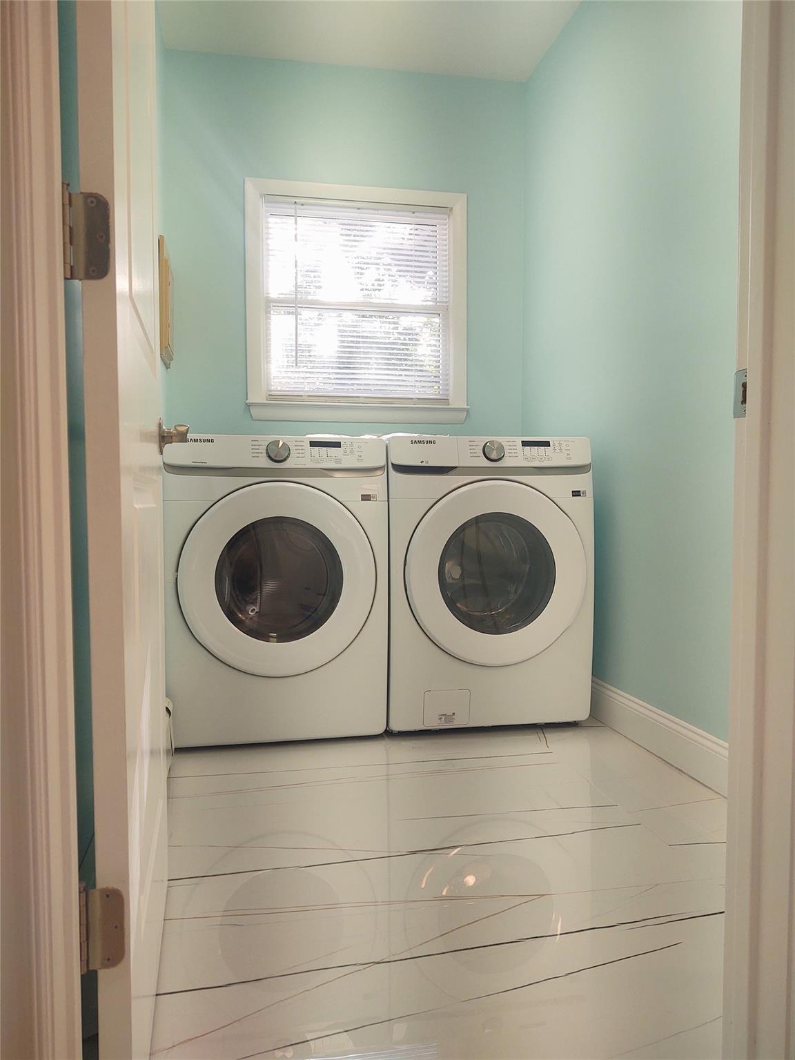 16 The Boulevard, Sea Cliff, New York image 21