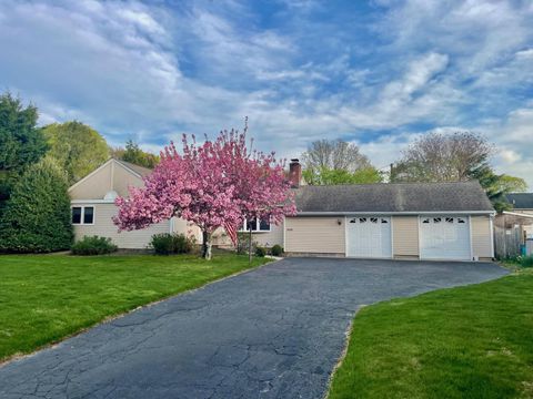 330 Scudder Avenue Northport NY 11768
