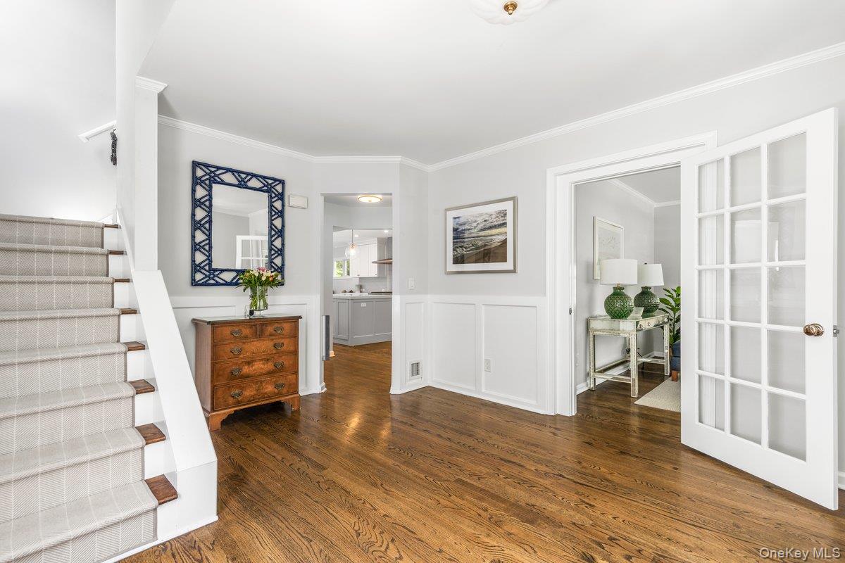34 Davis Avenue