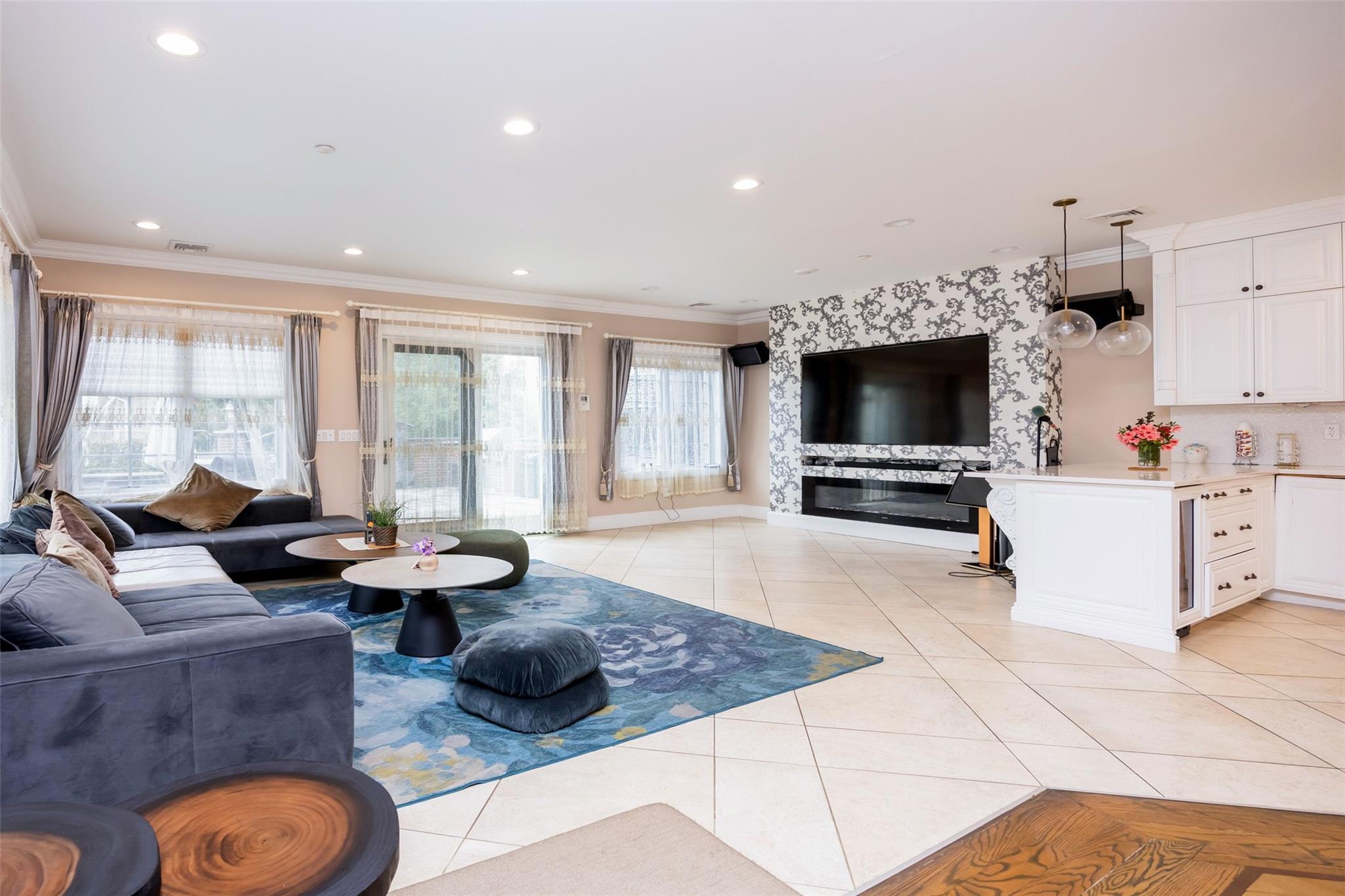 150-50 6th Avenue, Whitestone, New York image 6