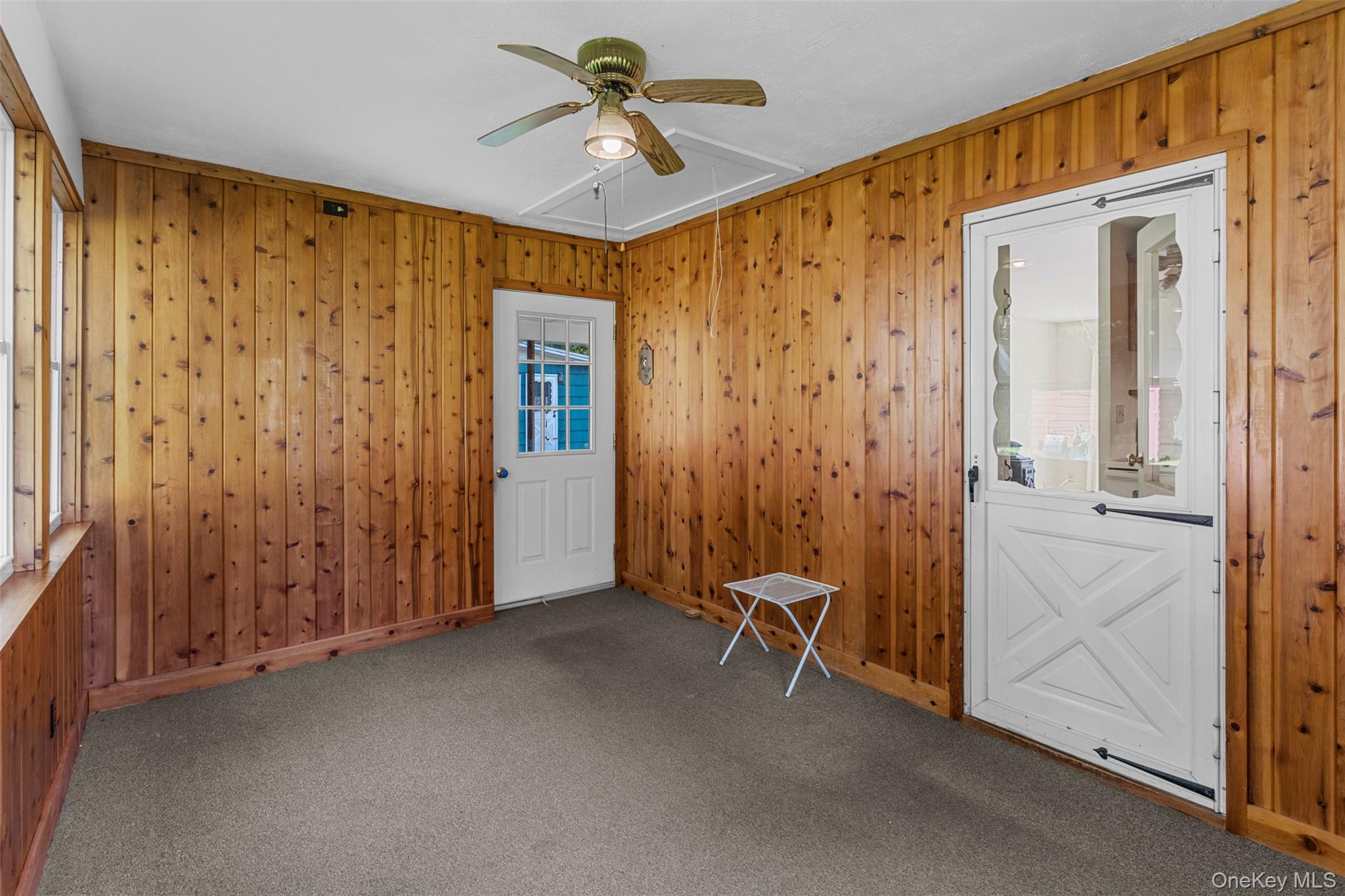 Woodstock, New York 12498, United States, 3 Bedrooms Bedrooms, ,1 BathroomBathrooms,Residential,Active,193676