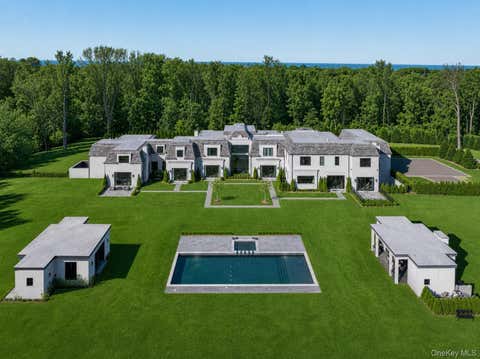 Homes For Sale - 199 Lattingtown Road<br/> Locust Valley, NY 11560