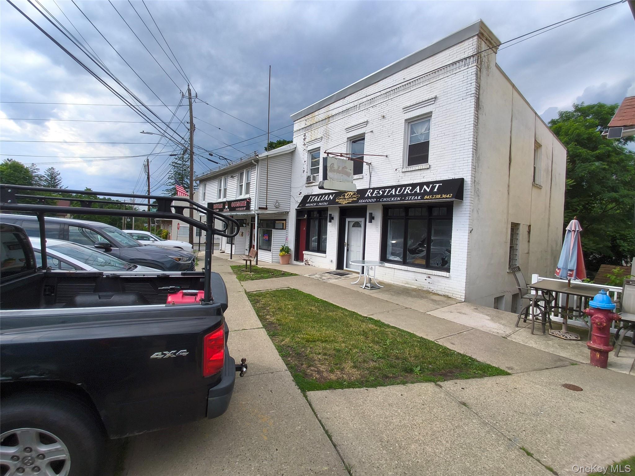 4 N Main Street