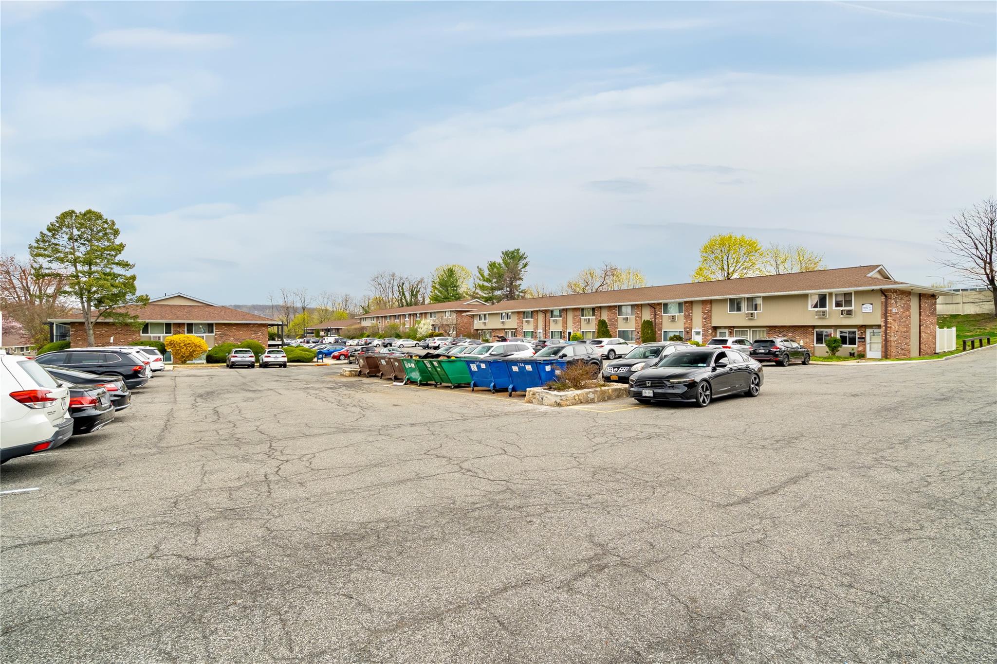 606 Old Country Road, Elmsford, New York image 33