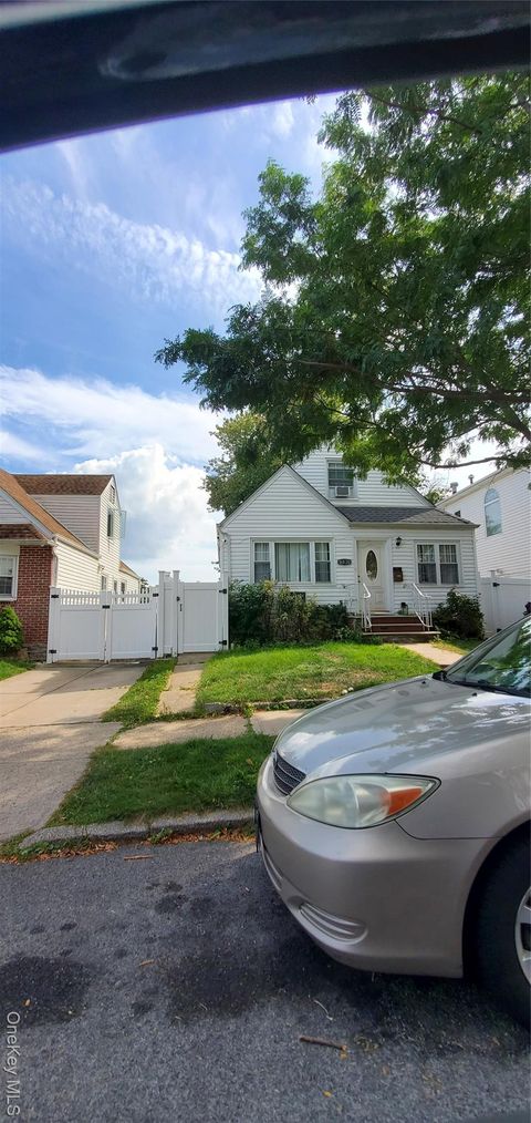 169-20 21st Road Whitestone NY 11357