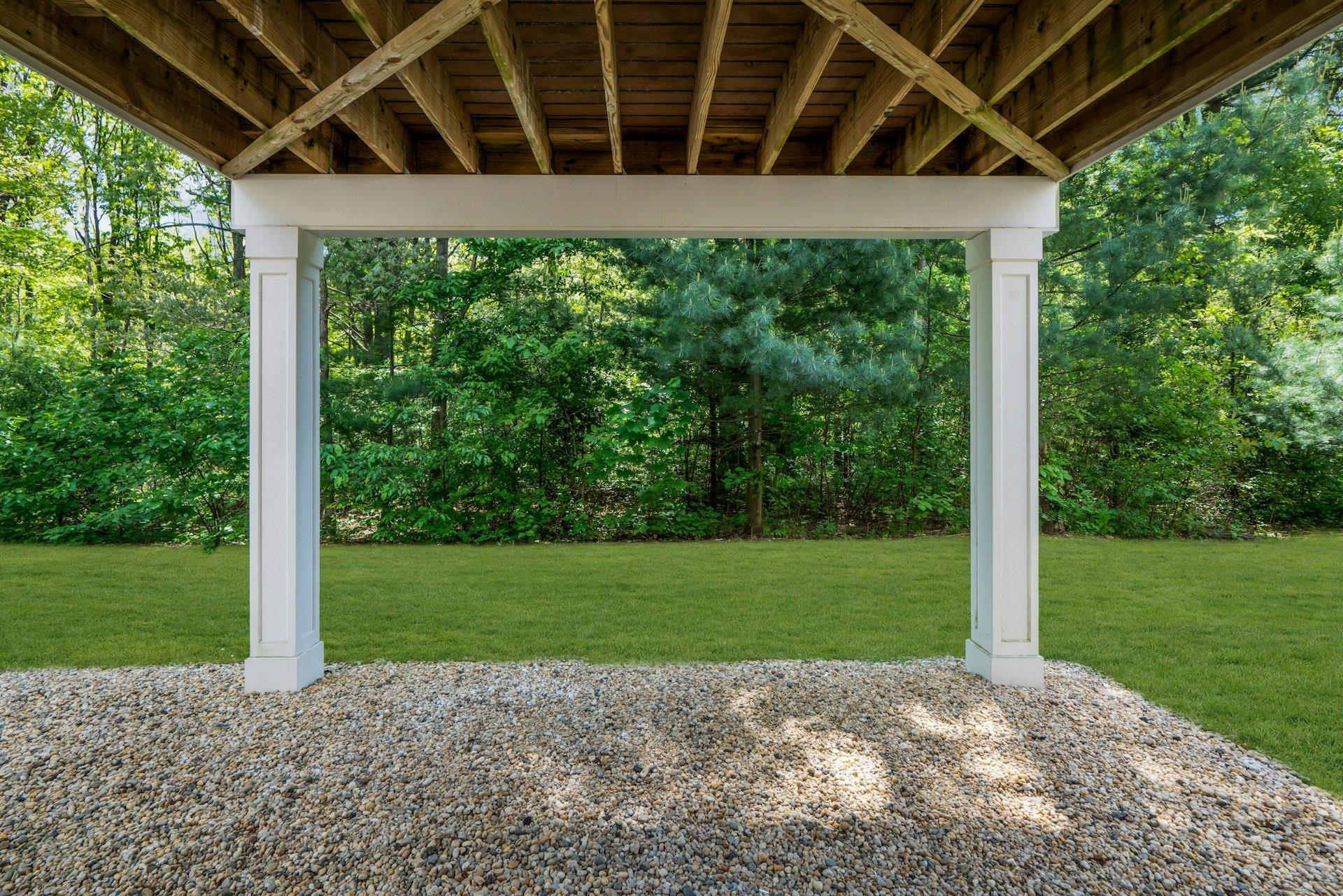 69101 Spruce Pond Circle #69101, Plainview, New York image 35