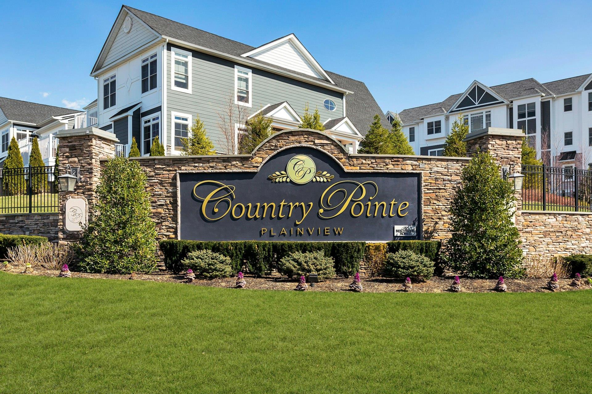 69101 Spruce Pond Circle #69101, Plainview, New York image 49