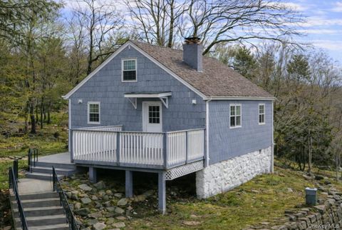 Homes For Sale - 35 Avon Road<br/> Putnam County, Lake Peekskill, NY 10537