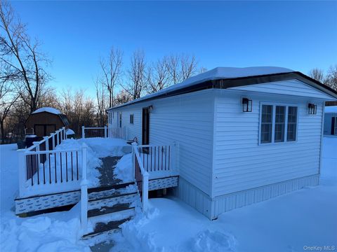 1 Walnut Park Lane Milton NY 12547