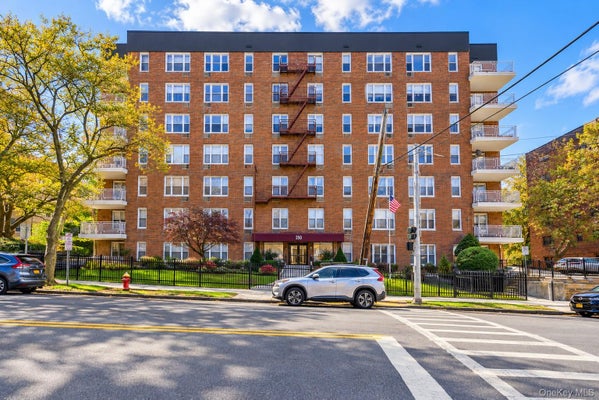 250 N BROADWAY APT 5B, YONKERS, NY 10701 - Image 708c38e320c55089ceffd5d51ef0ea9d/440301614