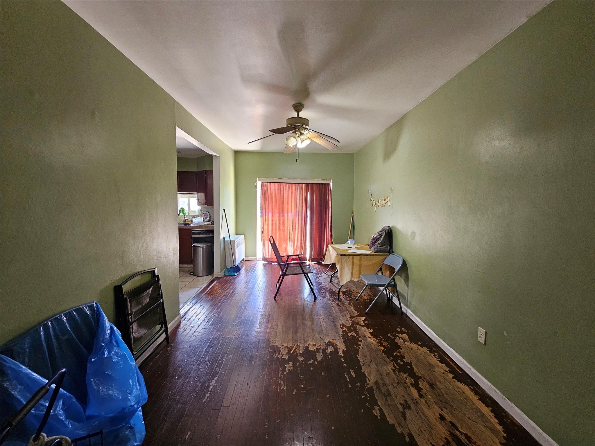 1053 Evergreen Avenue