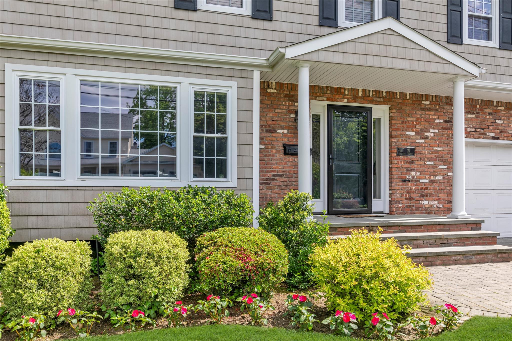 21 Chestnut Avenue, Glen Head, New York image 30