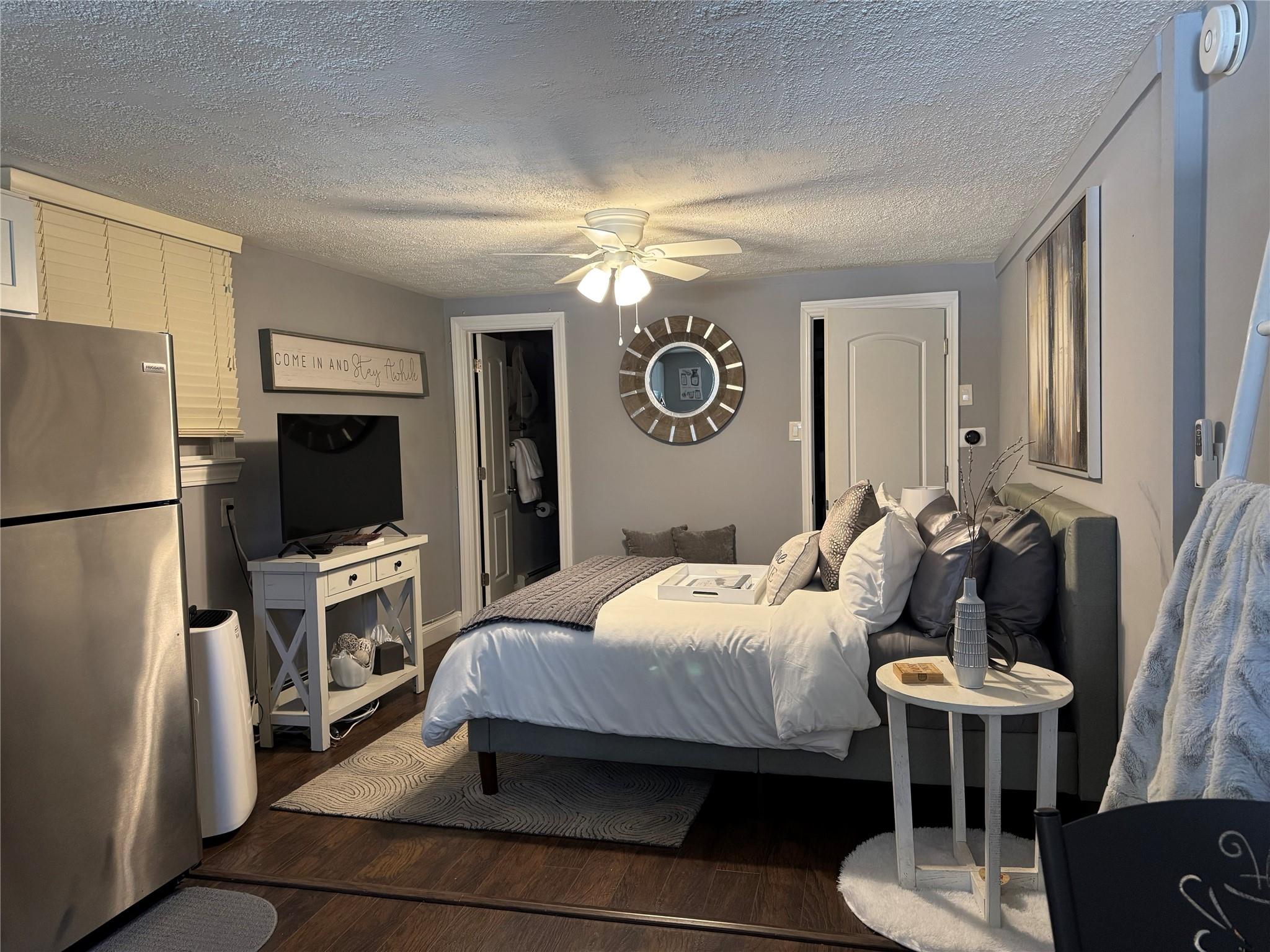 40 Fry Boulevard, Patchogue, New York image 15