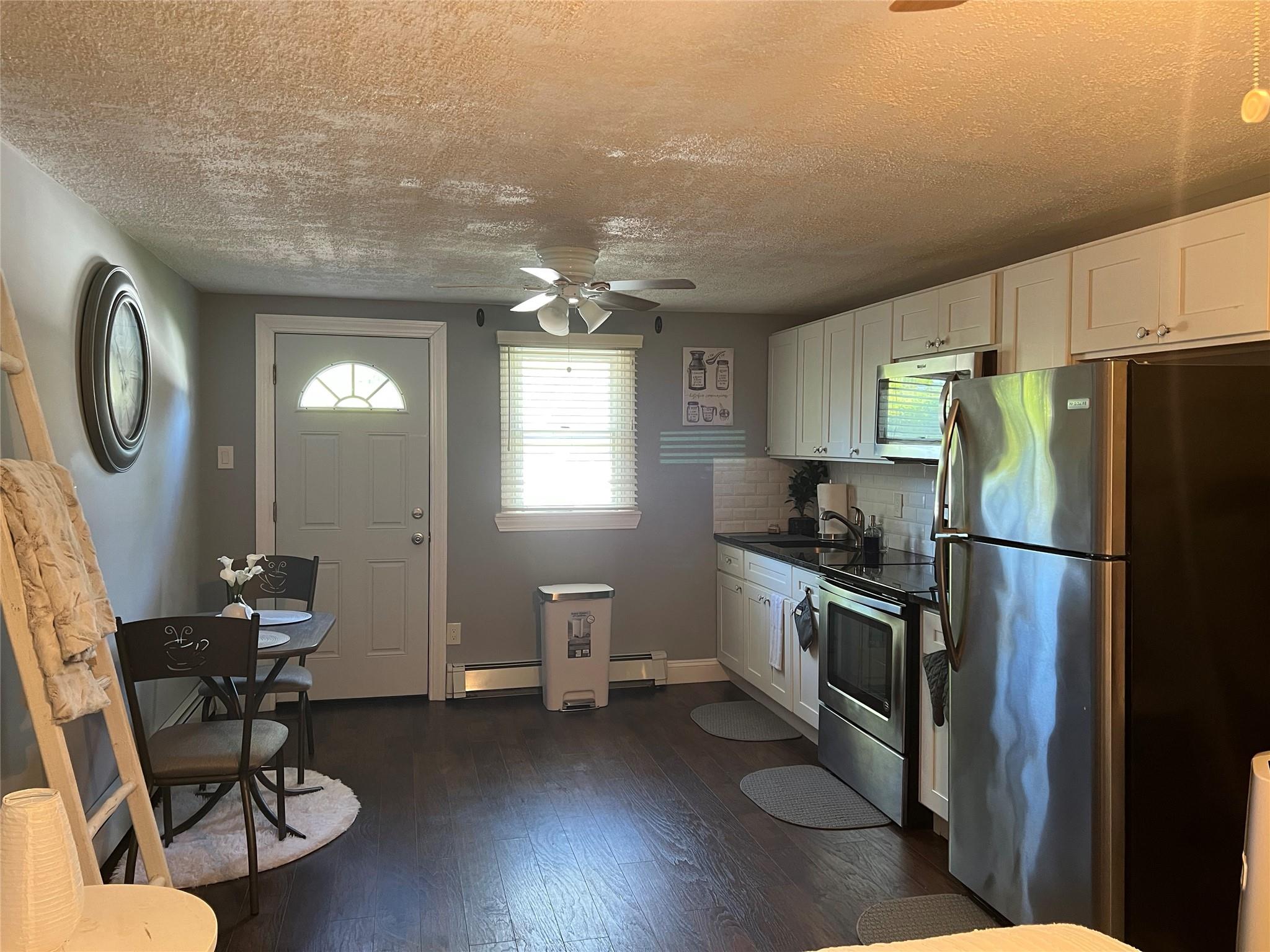 40 Fry Boulevard, Patchogue, New York image 21