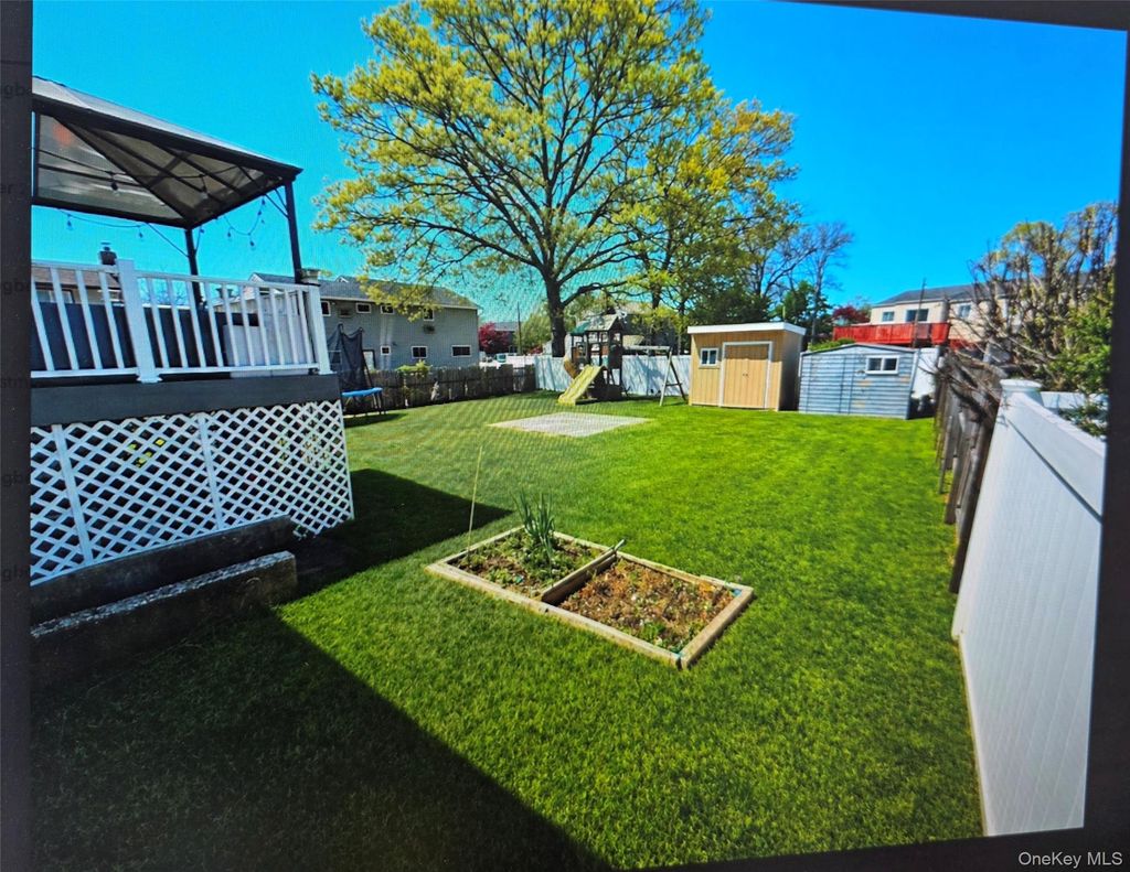 Photo of 367 Erlanger Boulevard, North Babylon, NY 11703 (MLS # 991662)