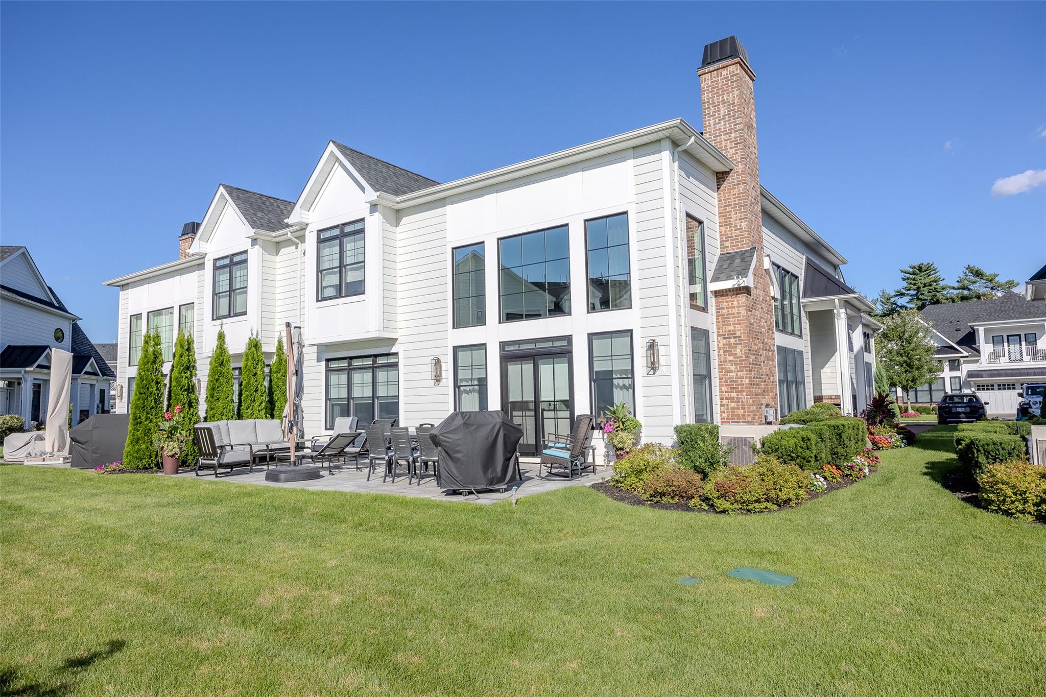 82101 Spruce Pond Circle #82101, Plainview, New York image 44