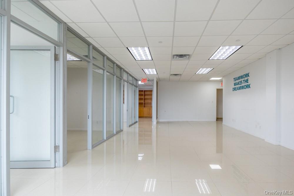 136-33 37th Avenue 8C