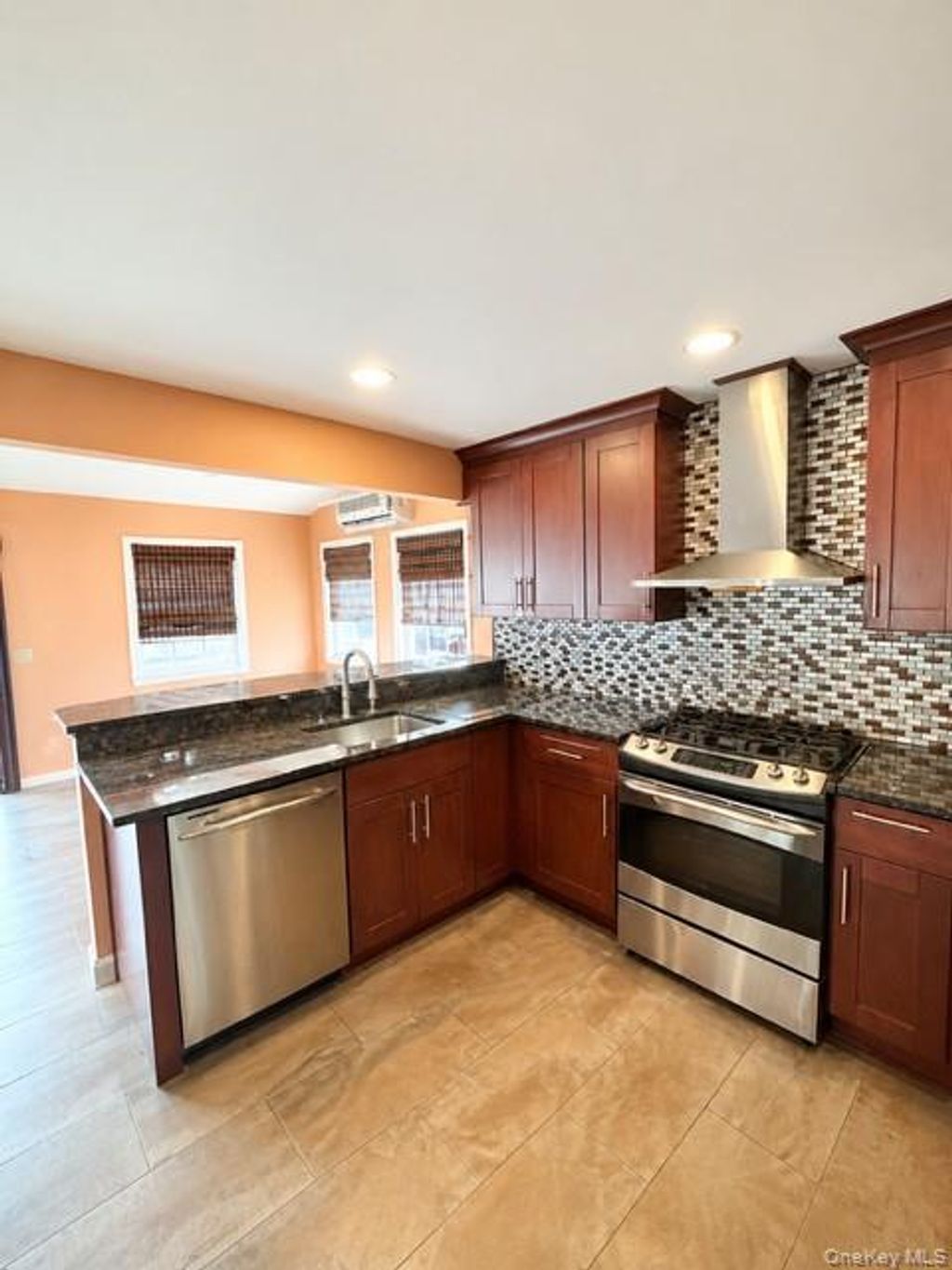 Photo of 3315 2nd Street, Oceanside, NY 11572 (MLS # 995632)