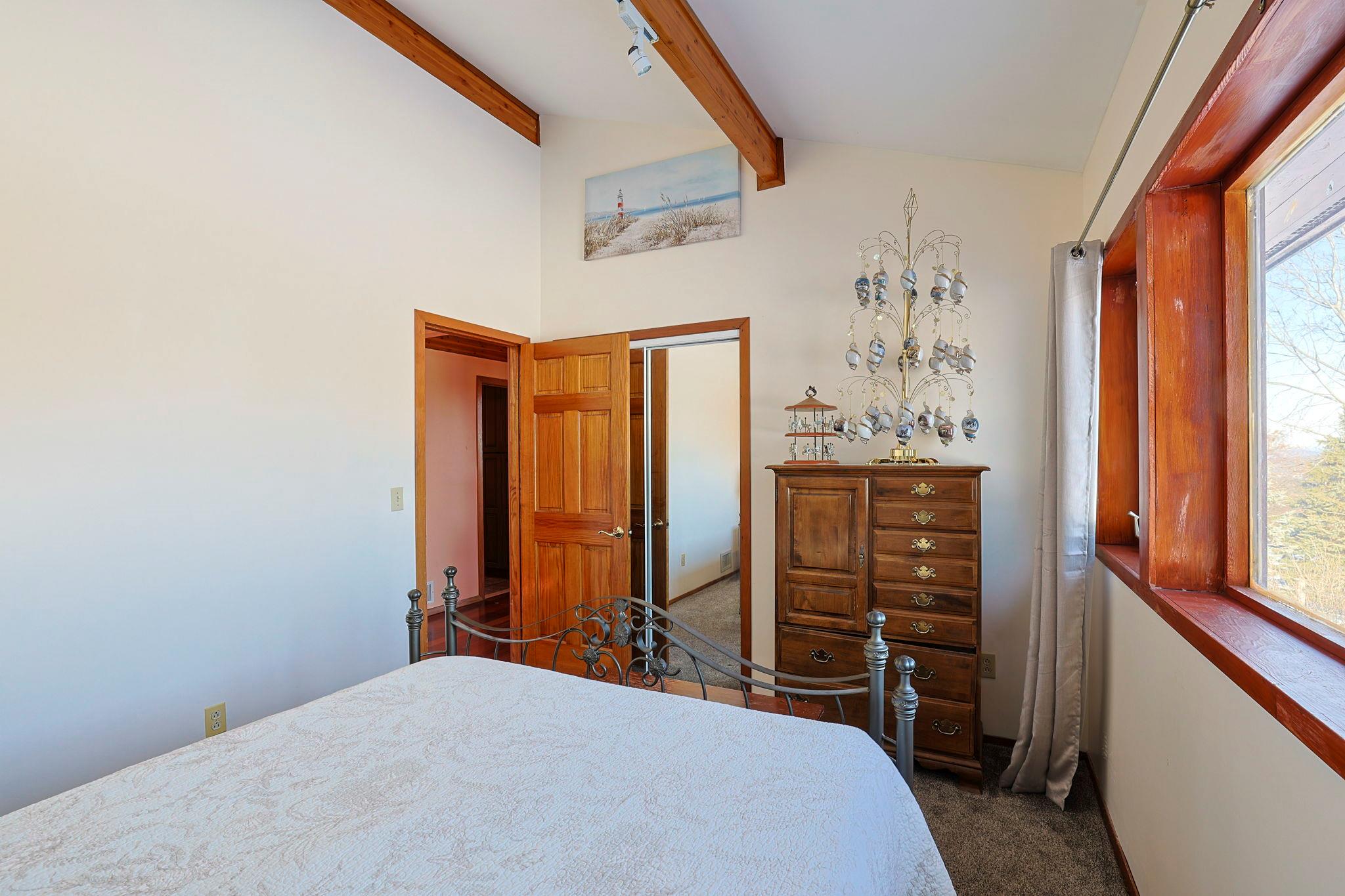 15 Mills Place, Milton, New York image 23