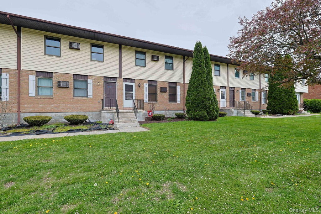 Photo of 204 Parr Meadow Drive #2D, Newburgh, NY 12550 (MLS # 1046709)