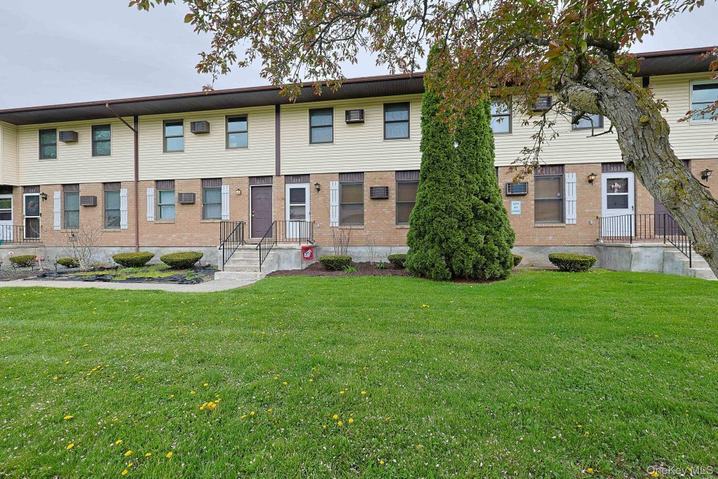 Photo of 204 Parr Meadow Drive #2D, Newburgh, NY 12550 (MLS # 1046709)