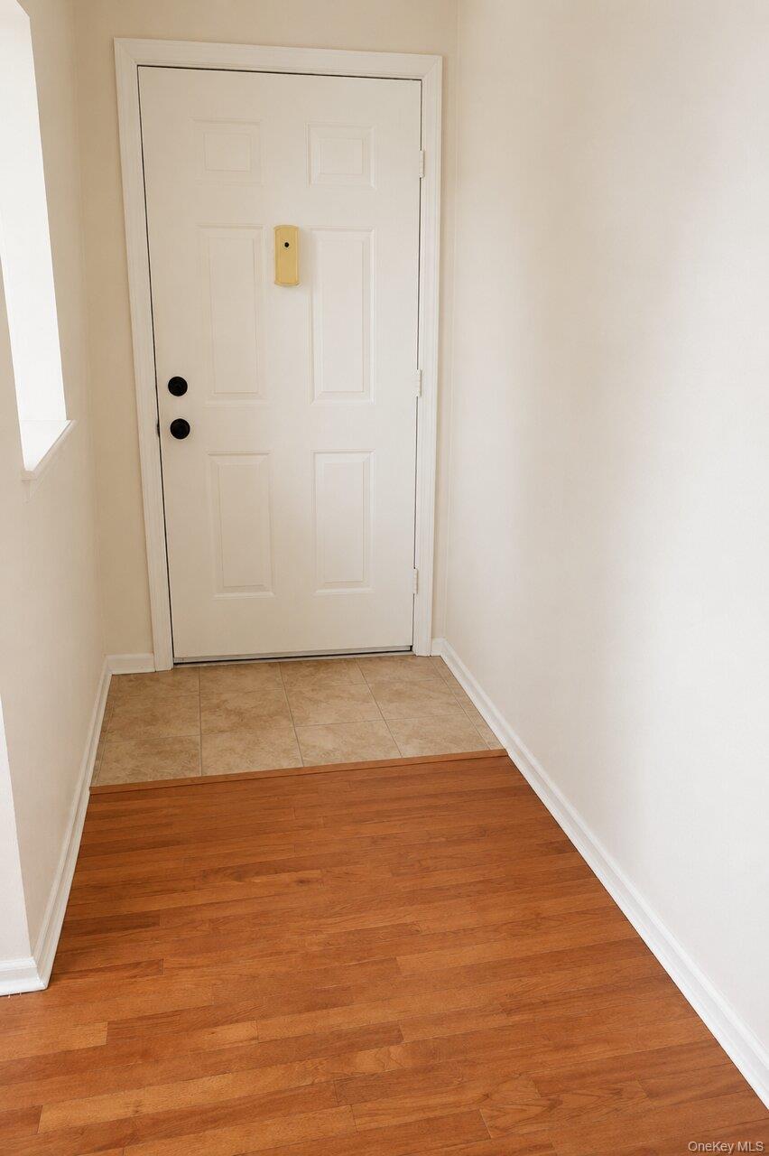 7 Lexington Hill 12