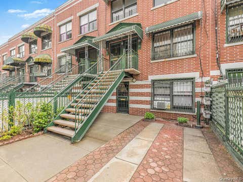 Multifamily For Sale - 946 E 181st Street<br/> Bronx, NY 10460