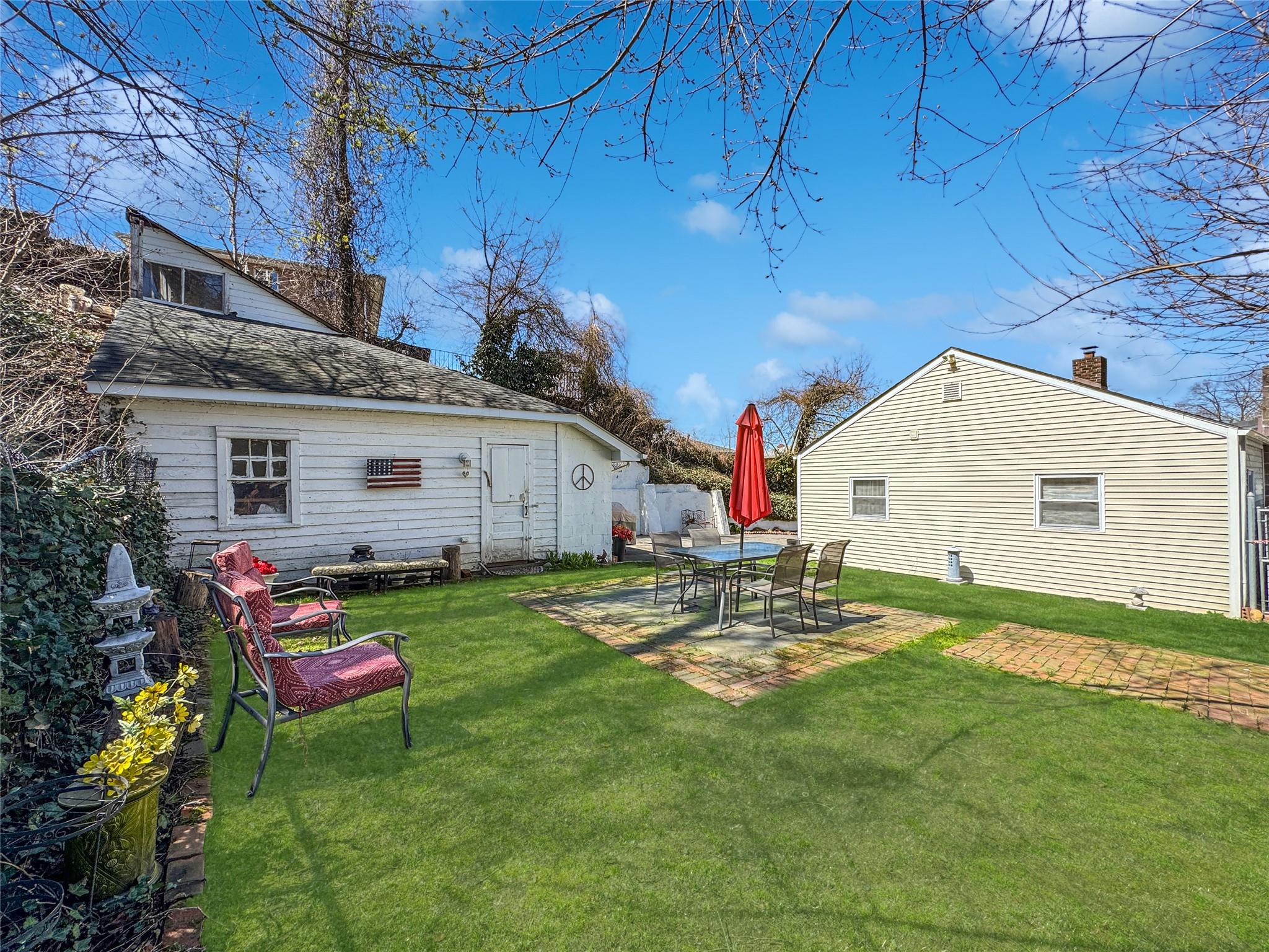 20 Elm Avenue, Glen Cove, New York image 13
