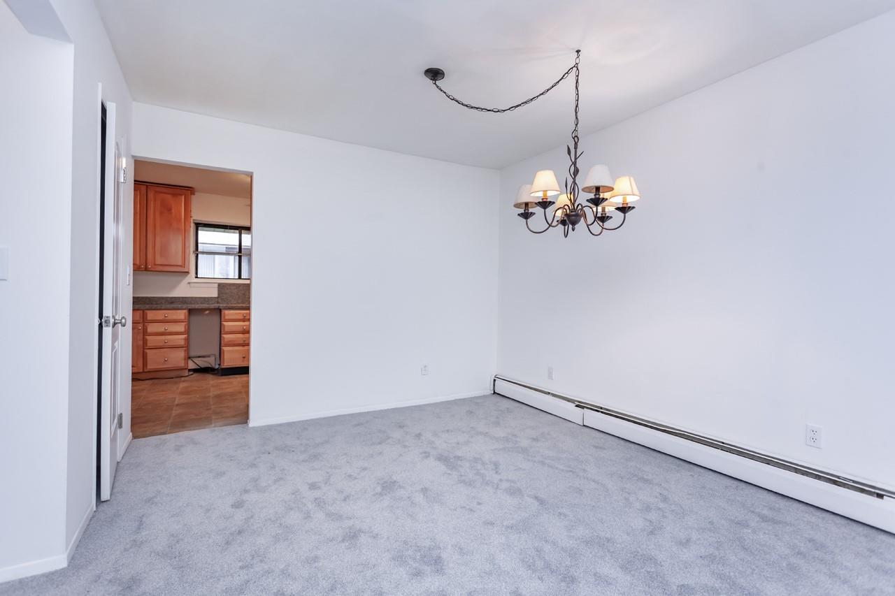 250 Coachlight Square #BUILDING 6 UNIT 250, Montrose, New York image 7